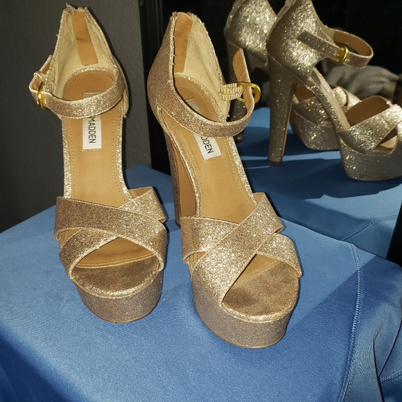 Michael Kors Shoes - Michael Kors heels